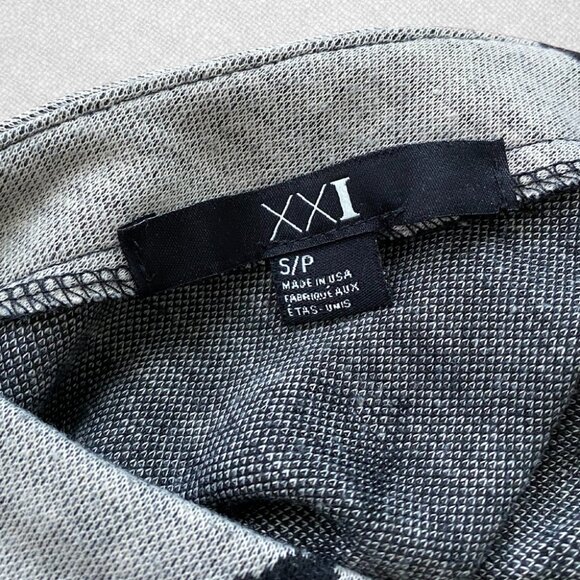 Forever 21 Gray Black Geometric Mini Dress Round Neck Elasticated Waist Size S - Picture 7 of 8